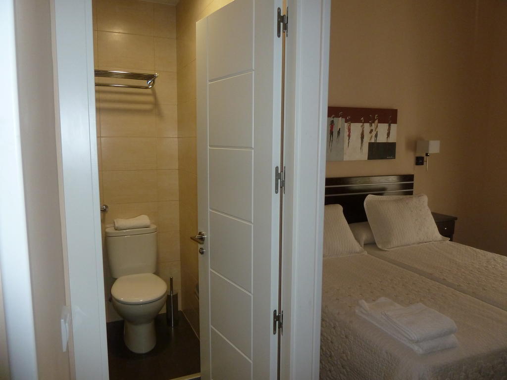 Hostal Mayor Madrid Ruang foto