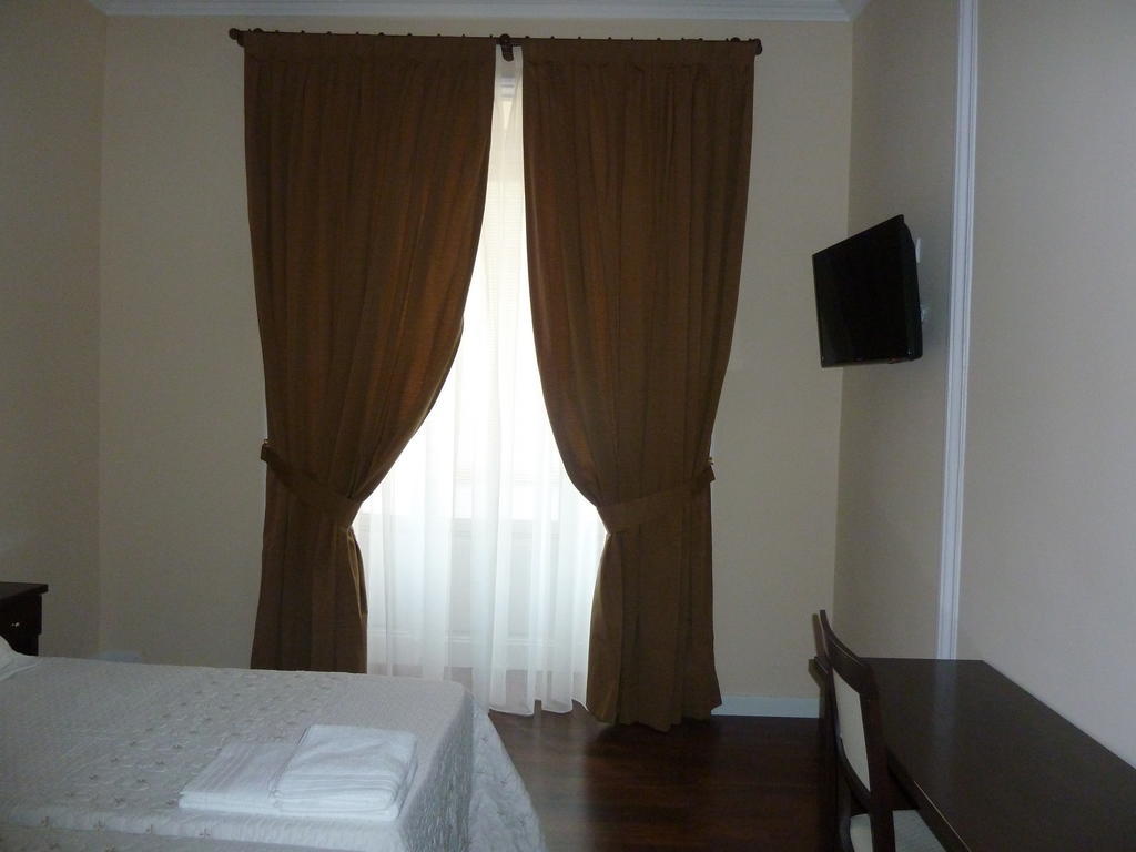 Hostal Mayor Madrid Ruang foto